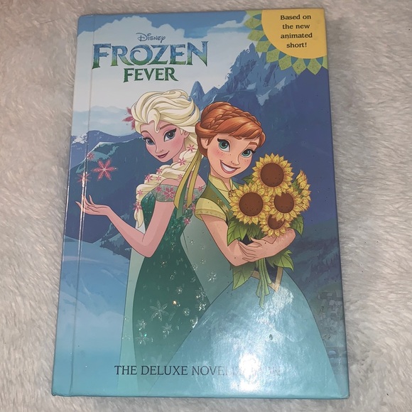 ⭐️2/$12⭐️ Frozen Fever chapter book - Picture 2 of 8